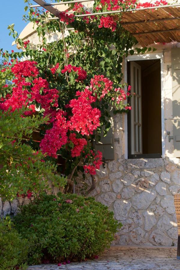 Stone Cottages Khalikerí Екстериор снимка