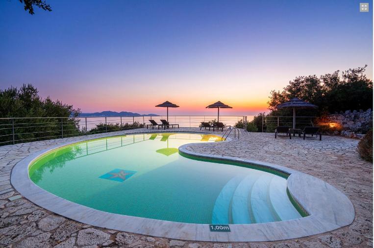 Stone Cottages Khalikerí Екстериор снимка