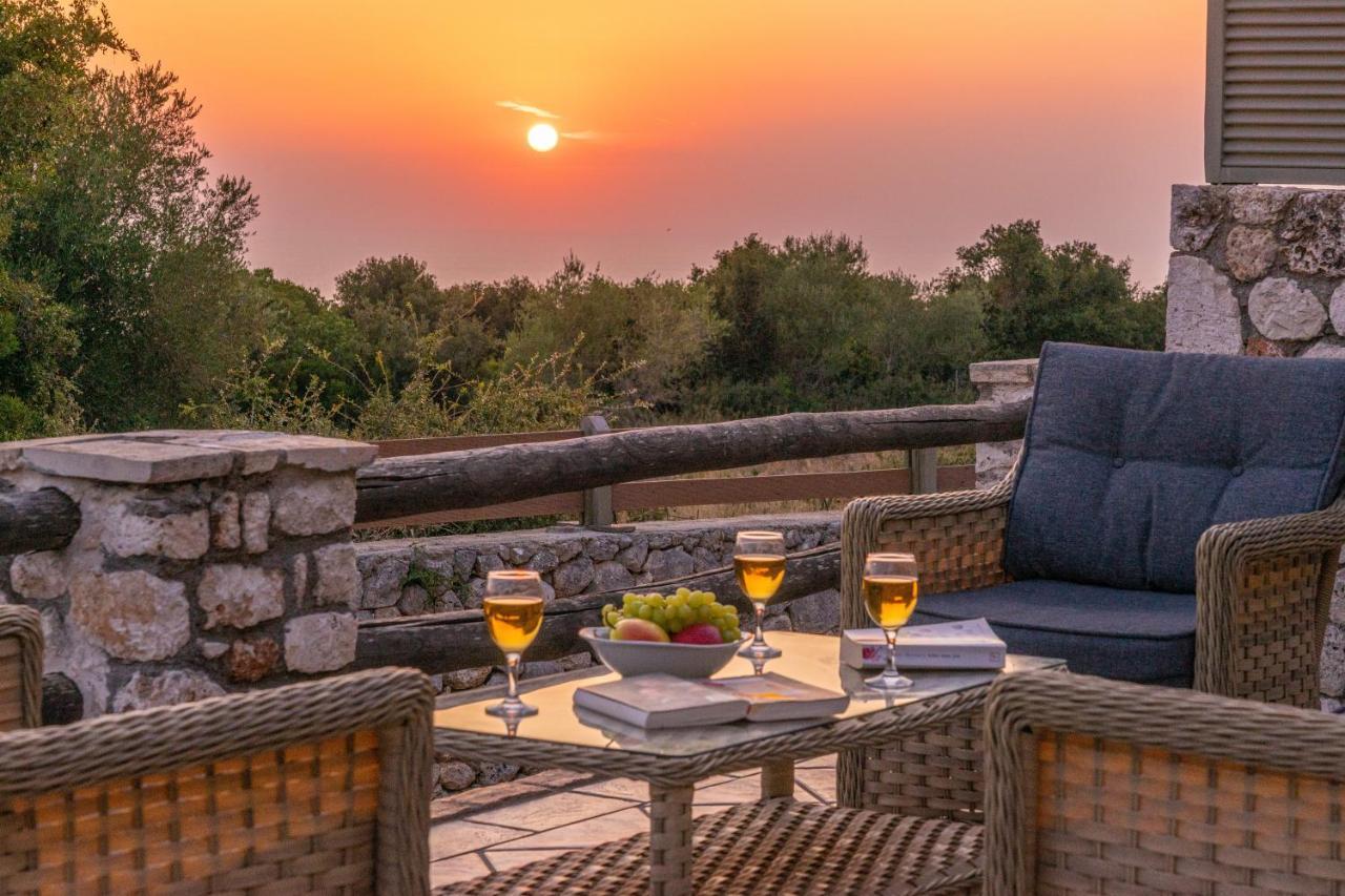 Stone Cottages Khalikerí Екстериор снимка