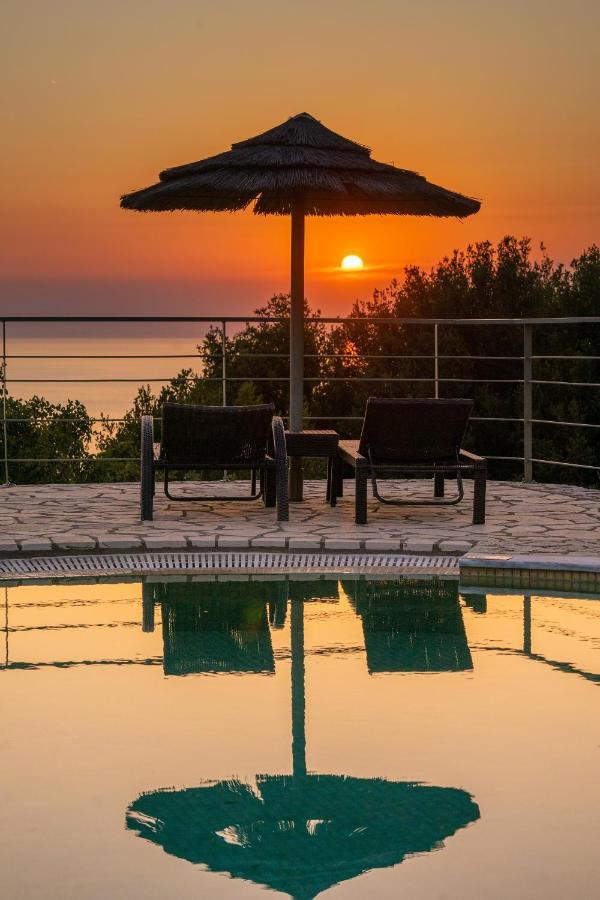 Stone Cottages Khalikerí Екстериор снимка